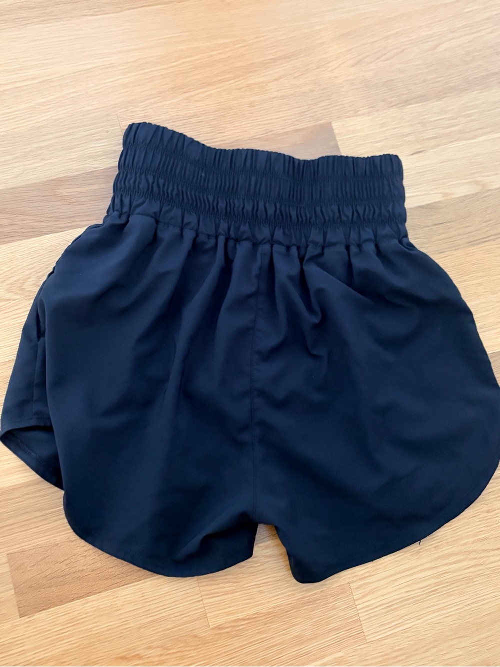 Nike Black Athletic High-Waist Running Shorts - Picture 3 of 7